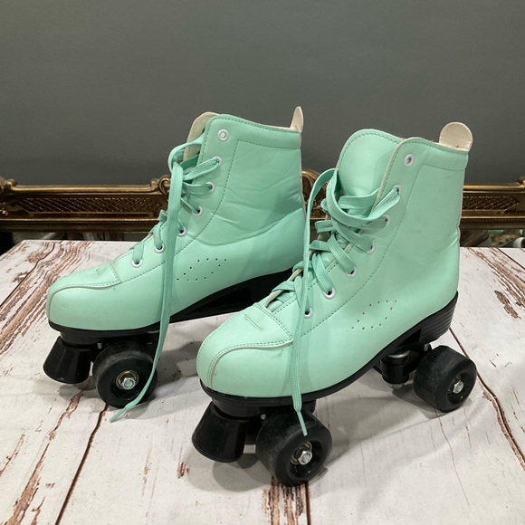 Xudrez Shoes - XUDREZ ROLLER SKATES